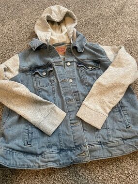 Levi's Light Blue Denim Jacket with Heather Gray Hoodie
